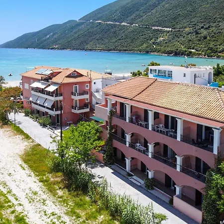 Phaethon Apartament *