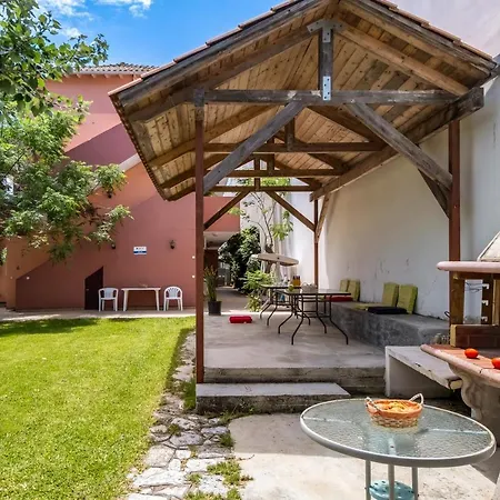 Διαμέρισμα Phaethon Πόντι